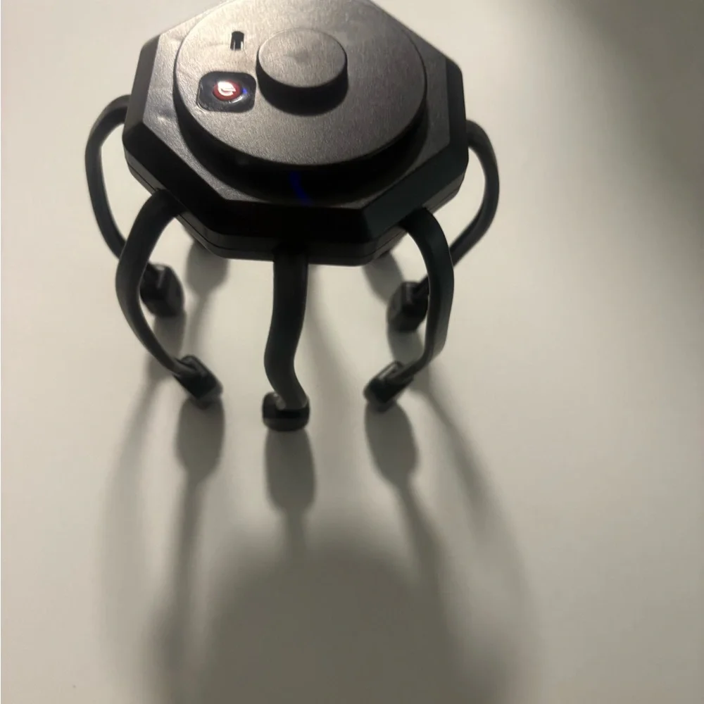 Black VR Spider-Like - Picture 5 of 11